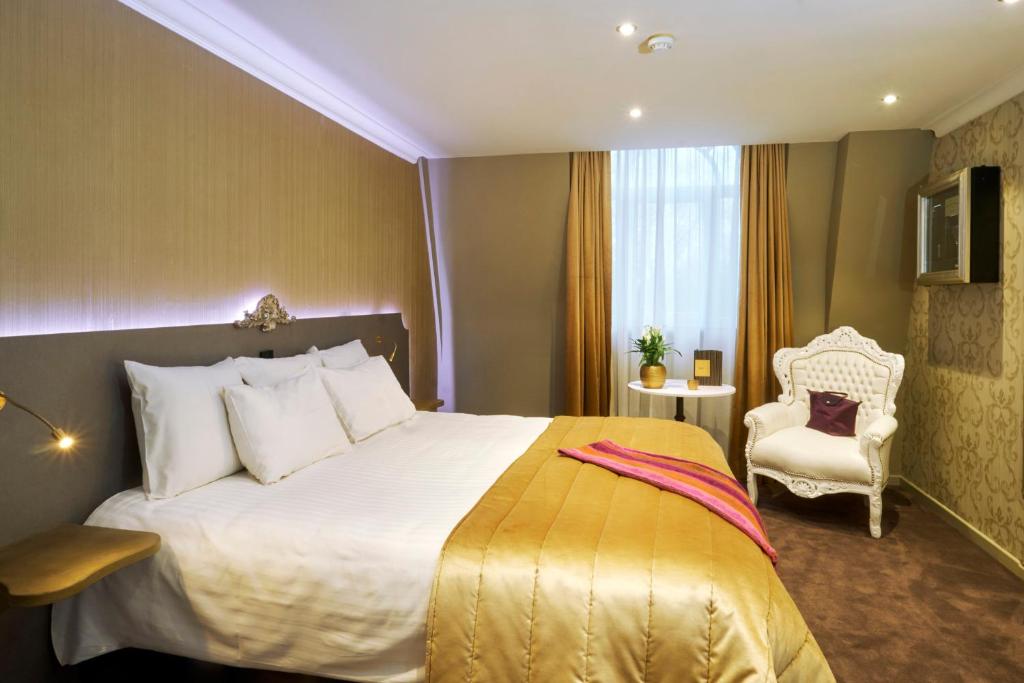 Двухместный (Двухместный номер «Комфорт» с 2 отдельными кроватями) отеля Le Chateau de Namur, Намюр