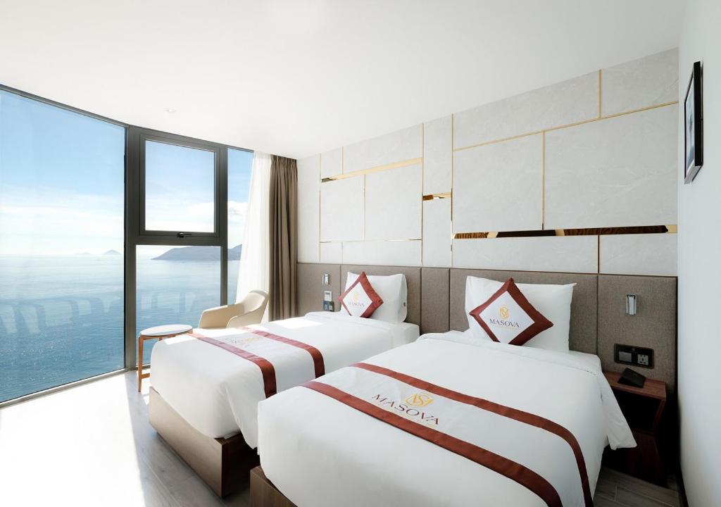 Двухместный (Двухместный номер с 1 кроватью или 2 отдельными кроватями и видом на море) отеля MASOVA HOTEL, Нячанг