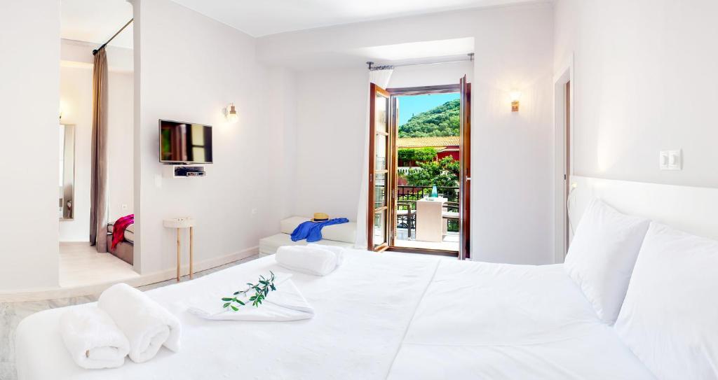 Двухместный (Двухместный номер Делюкс с 1 кроватью и видом на сад) отеля Villa Rossa, Парга
