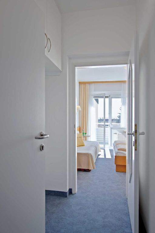 Двухместный (Двухместный номер с 1 кроватью и балконом) отеля Hotel Waldheimat, Линц