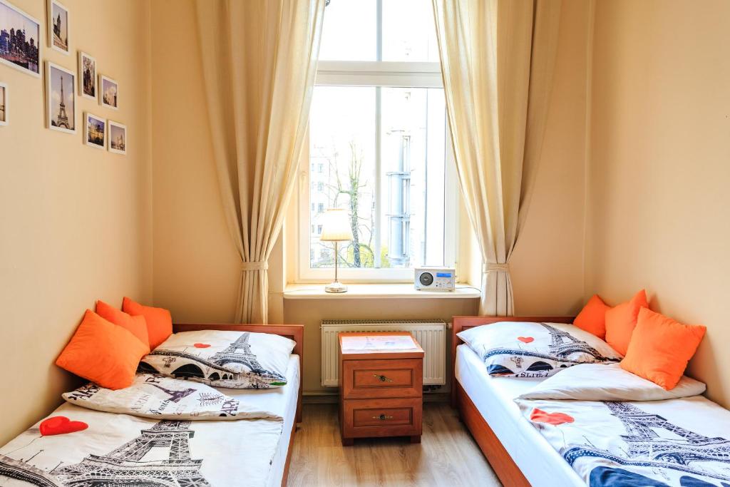 Двухместный (Классический двухместный номер с 1 кроватью) хостела Babel Hostel, Вроцлав