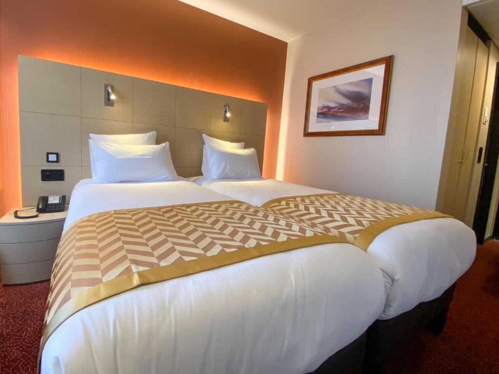Двухместный (Двухместный номер с 2 отдельными кроватями) отеля Nash Airport Hotel, Женева