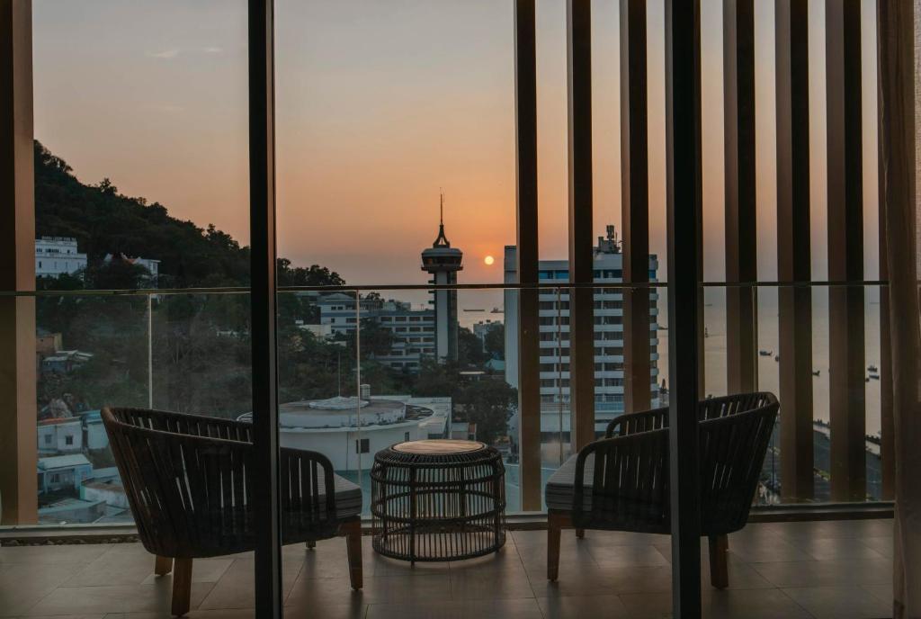 Двухместный (Fusion Twin Suite with Partial Sea View), Fusion Suites Vung Tau