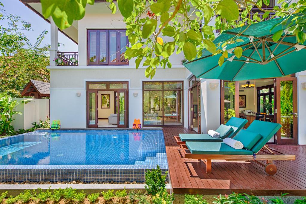 Вилла (Стандартная вилла) виллы Abogo Resort Villas Luxury Da Nang, Дананг