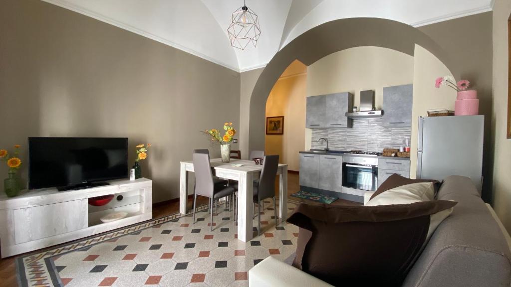 Трехместный (Трехместный номер с ванной комнатой) отеля B&B Doralice, Катания