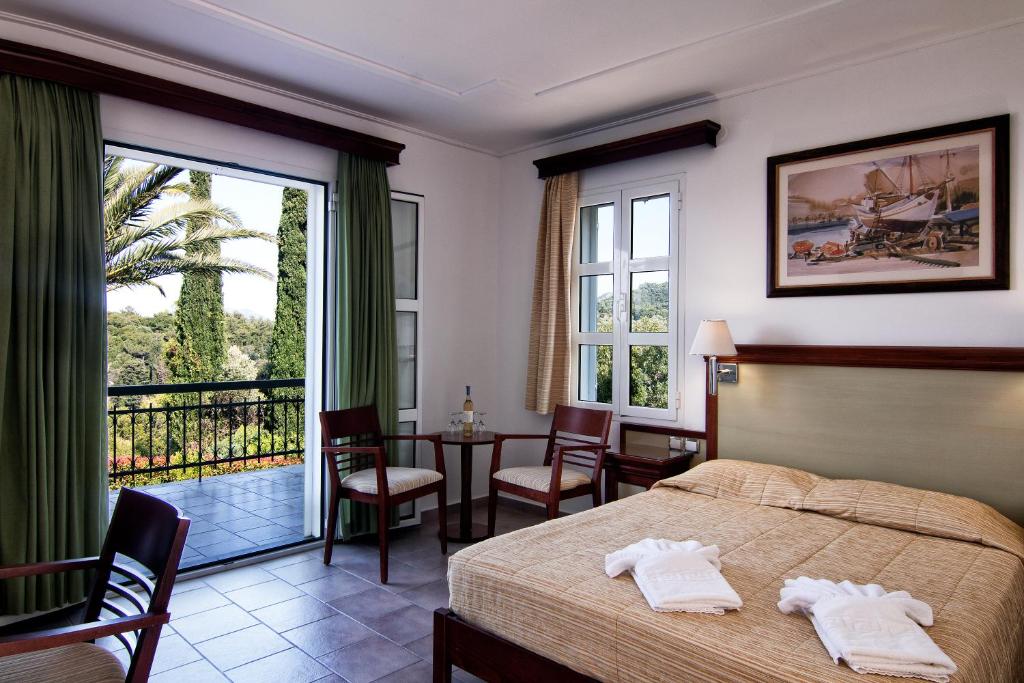 Двухместный (Двухместный номер с 1 кроватью с видом на море) отеля Arion Hotel, Коккари