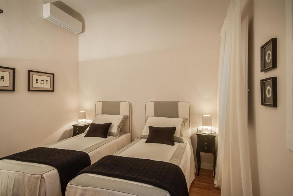 Апартаменты (Апартаменты с 2 спальнями - Via di San Niccolò, 81), Apartments Florence- Palazzo Pitti