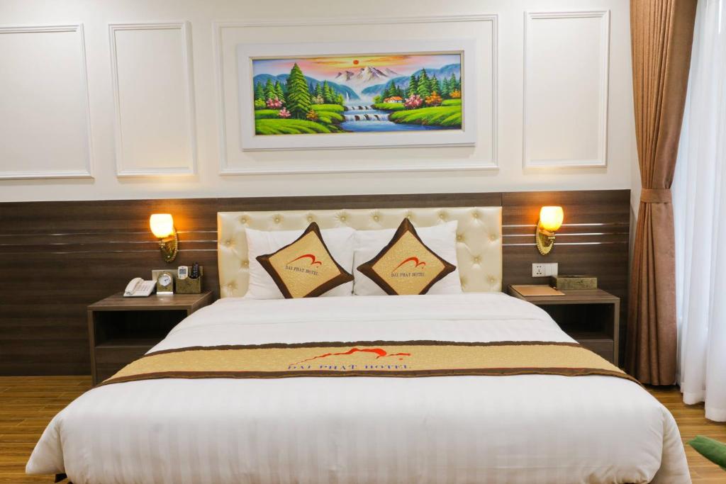Двухместный (Двухместный номер Делюкс с 1 кроватью) отеля Dai Phat Hotel, Ханой