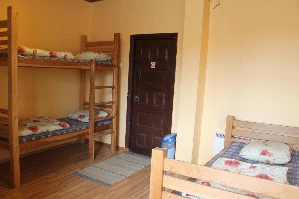 Номер (Односпальная кровать в общем номере для женщин), Fortuna Hostel