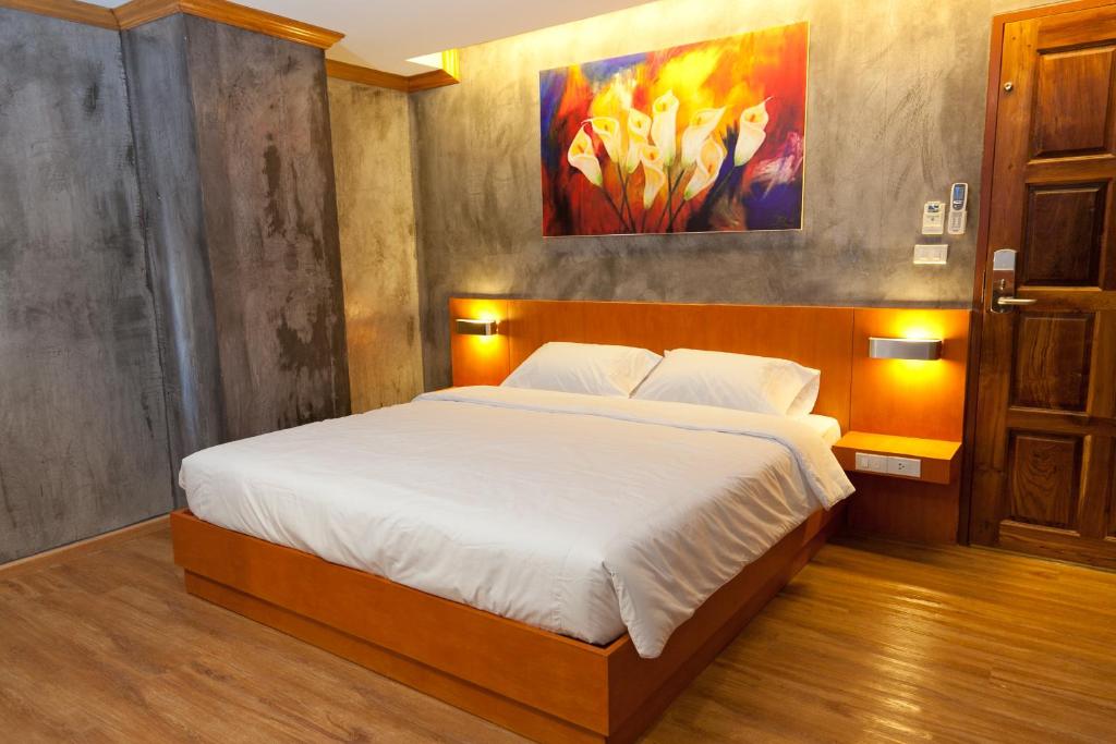 Двухместный (Двухместный номер Делюкс с 1 кроватью) гостевого дома Chaphone Guesthouse, Пхукет