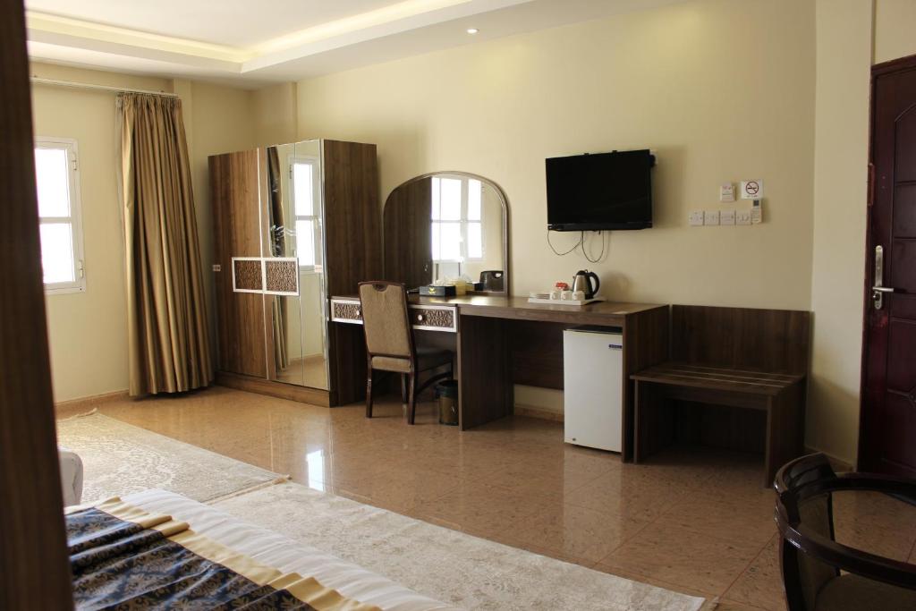 Трехместный (Стандартный трехместный номер), Al Diyar Hotel