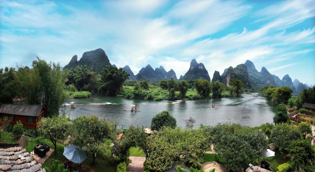 Семейный (Семейный номер с балконом с видом на реку), Yangshuo Mountain Retreat