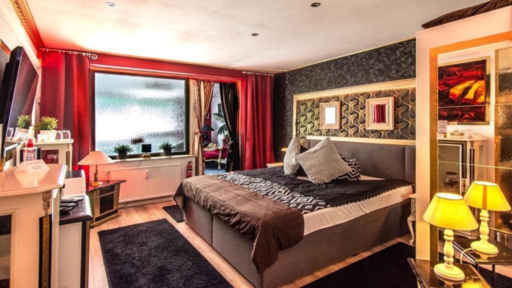 Двухместный (Двухместный номер «Grosse Freiheit» категории «Комфорт» с 1 кроватью) гостевого дома Chez-Ronny, Гамбург