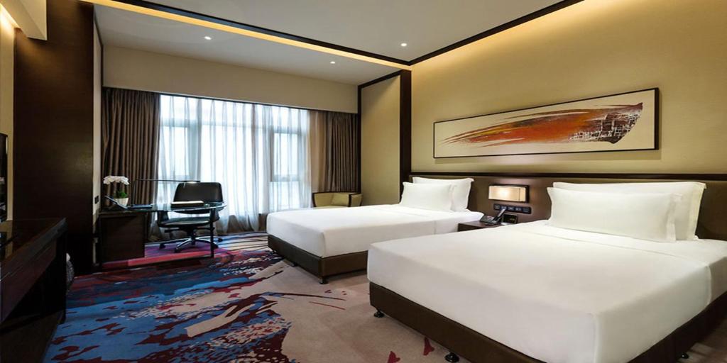 Двухместный (Стандартный двухместный номер с 2 отдельными кроватями) отеля Crowne Plaza Chongqing New North Zone, Чунцин