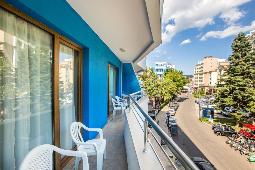 Апартаменты (Апартаменты с 1 спальней и балконом (2 взрослых + 2 детей)) отеля Kuban, Солнечный Берег