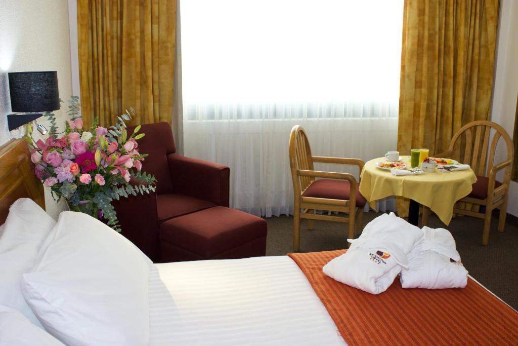 Двухместный (Номер с кроватью размера «king-size») отеля Hotel San Juan Park, Сан-Хуан-дель-Рио
