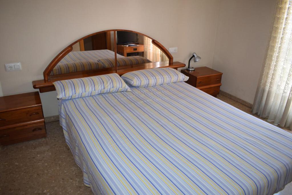 Двухместный (Двухместный номер Делюкс с 1 кроватью и душем) семейного отеля Casa Serra, Валенсия