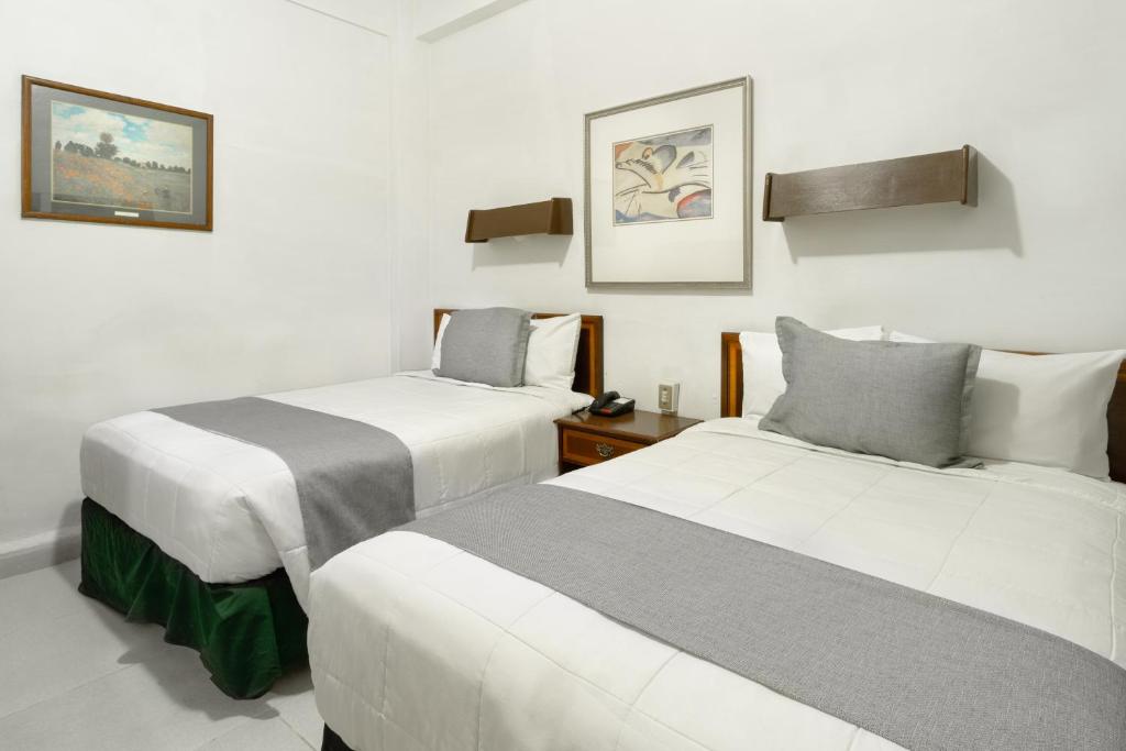 Двухместный (Двухместный номер с 2 двуспальными кроватями) отеля Hotel Premier Saltillo Coahuila, Сальтильо
