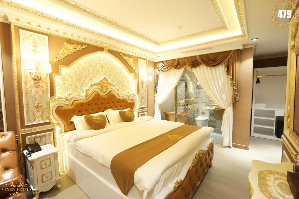 Двухместный (Номер с кроватью размера «king-size»), Enjoy Hotel 6B