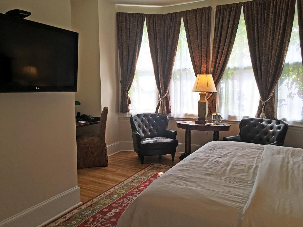 Двухместный (Luxury King Room 501) отеля Morris House Hotel, Филадельфия