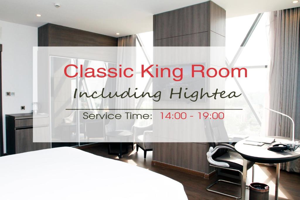 Двухместный (Classic King Room - High Tea Included) отеля The Mira Central Park Hotel, Хошимин