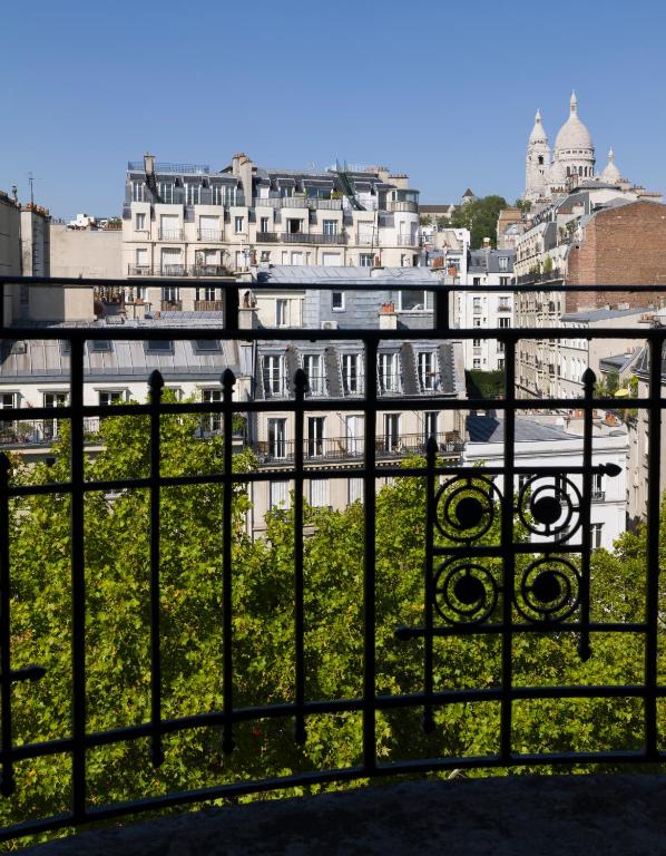 Двухместный (Представительский двухместный номер с 1 кроватью), Hotel Carlton's Montmartre