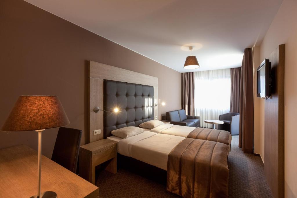 Двухместный (Улучшенный двухместный номер с 1 кроватью) отеля Hotel Villa Royale, Брюссель