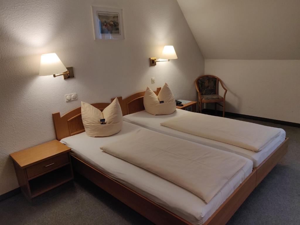 Двухместный (Улучшенный двухместный номер с 1 кроватью) отеля Landgasthof Hotel Grüner Baum, Нюрнберг