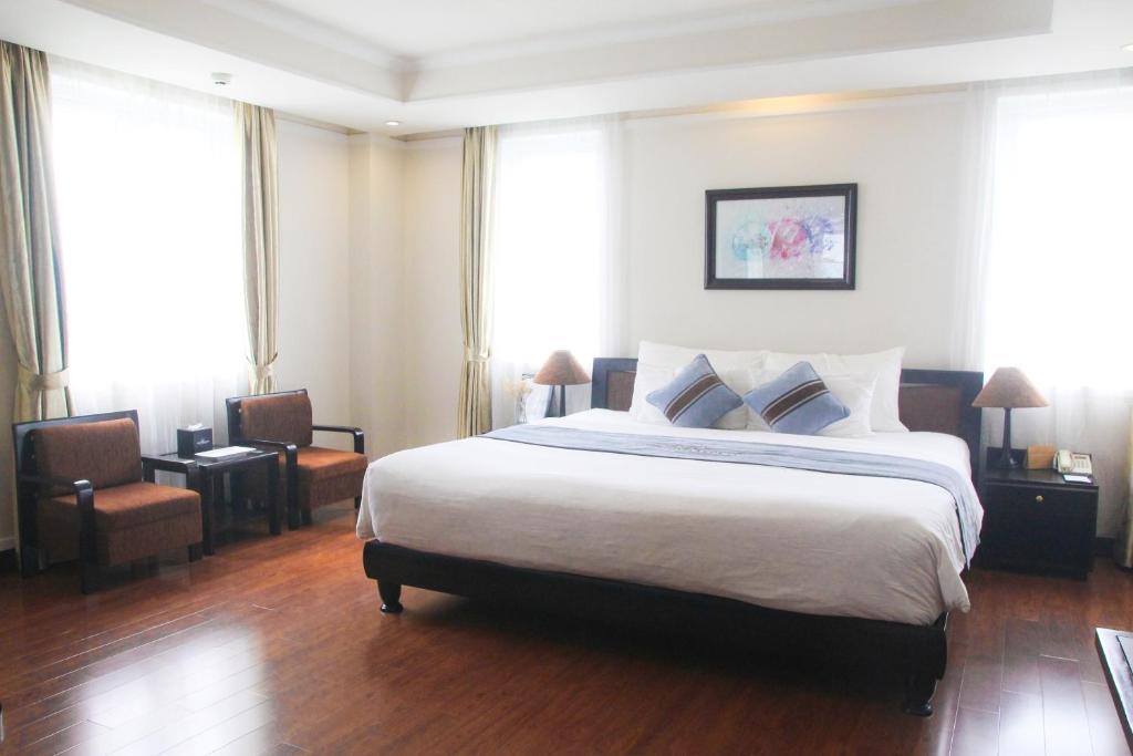 Сьюит (Семейный люкс) отеля Ninh Binh Legend Hotel, Ниньбинь