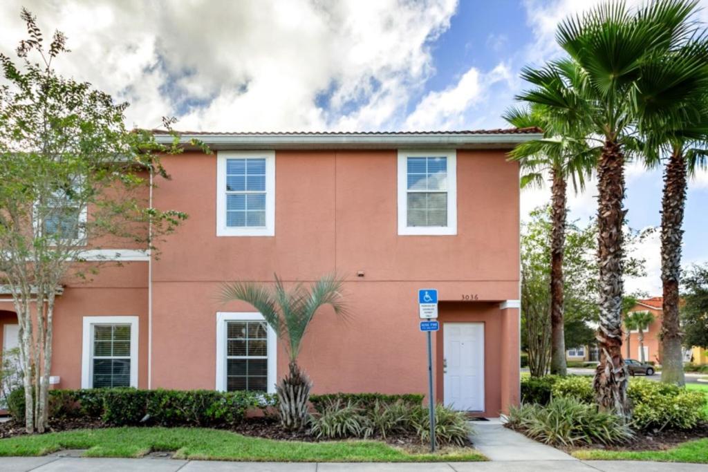 Enjoy a Holiday of a Lifetime in this Luxury Home on Encantada Resort, Orlando Townhome 3662