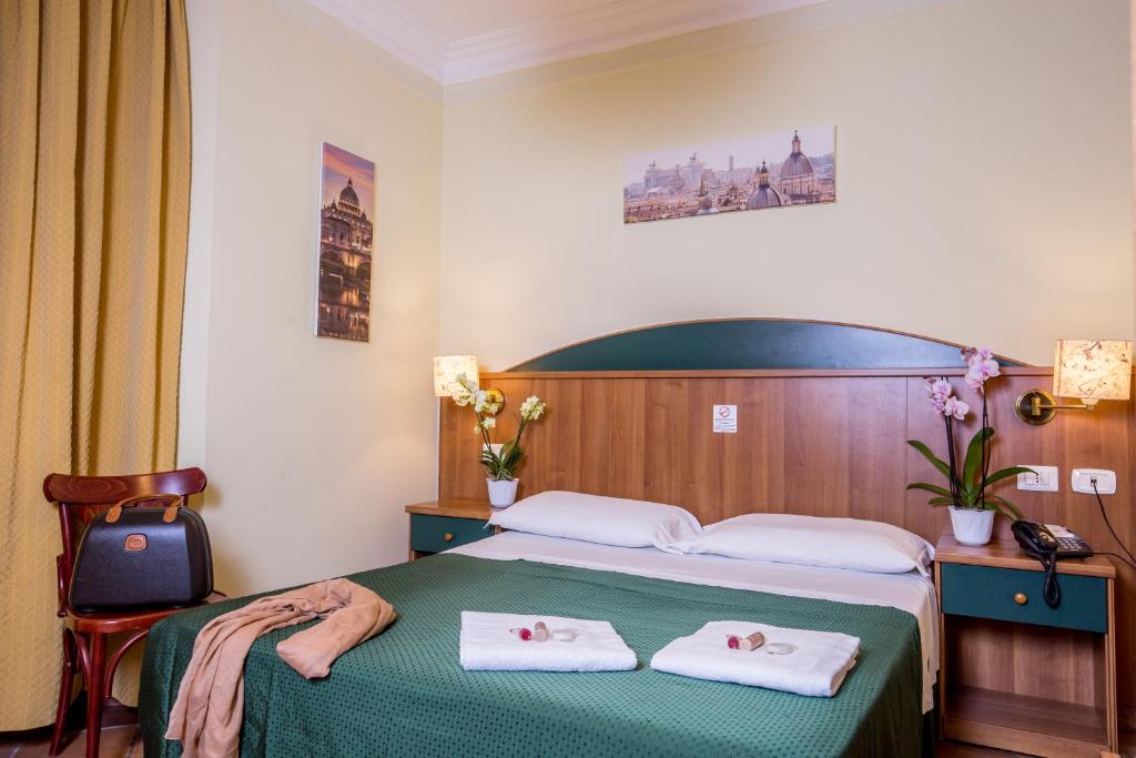 Двухместный (Двухместный номер с 1 кроватью или 2 отдельными кроватями) отеля Hotel Trastevere, Рим