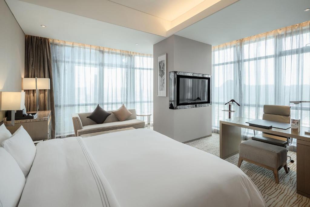 Двухместный (Номер Делюкс с кроватью размера «king-size») отеля Hotel Nikko Suzhou, Сучжоу