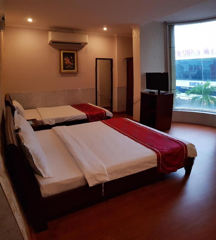 Трехместный (Трехместный номер с видом на город) отеля Linh Phương 1 Hotel, Кантхо
