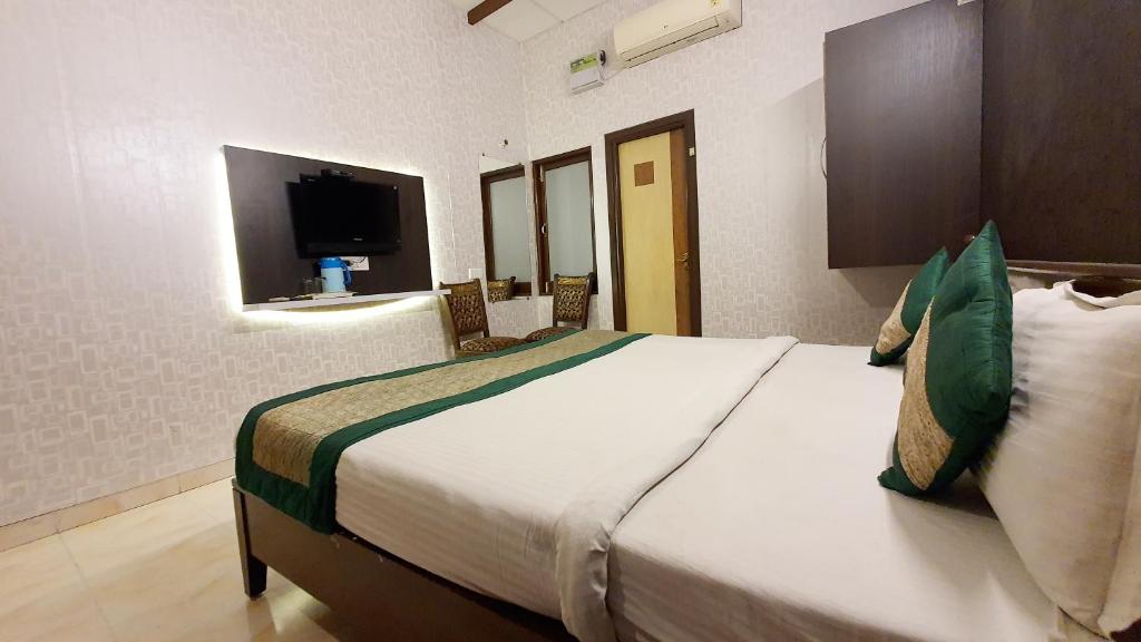 Двухместный (Двухместный номер с 1 кроватью) отеля Hotel Amritsar Inn, Амритсар