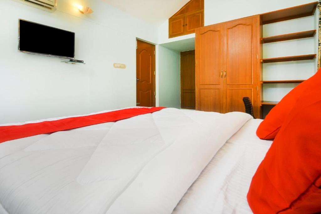 Двухместный (Бюджетный двухместный номер с 1 кроватью) отеля OYO 75771 Tourism Service Villa, Тривандрум