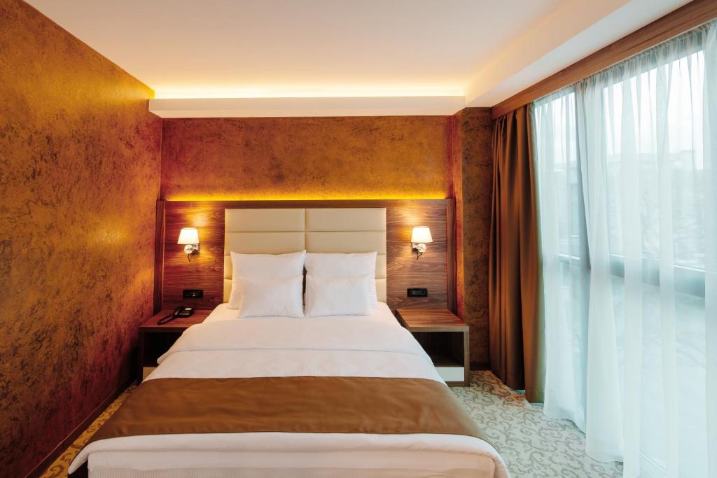 Двухместный (Двухместный номер с 2 отдельными кроватями) отеля Hotel New Star, Подгорица