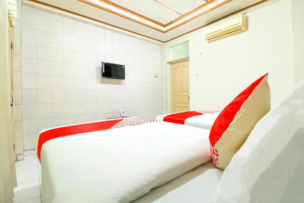 Двухместный (Стандартный двухместный номер с 2 отдельными кроватями) отеля OYO 2580 Hotel Puri Royan, Денпасар