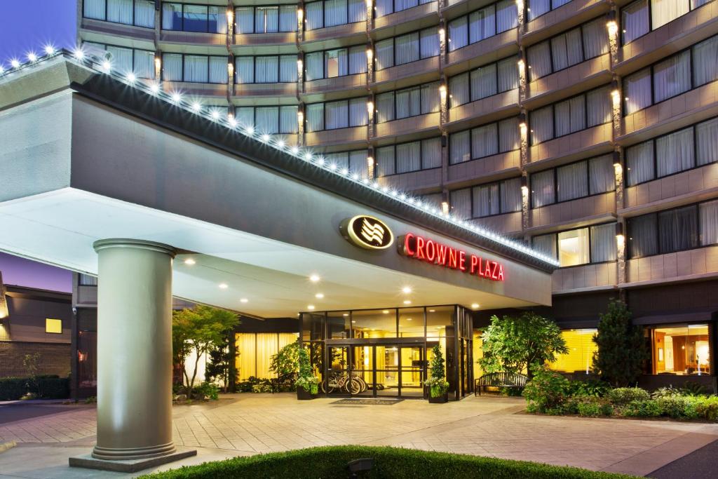 Crowne Plaza Hotel Portland-Downtown Convention Center, an IHG Hotel, Портленд