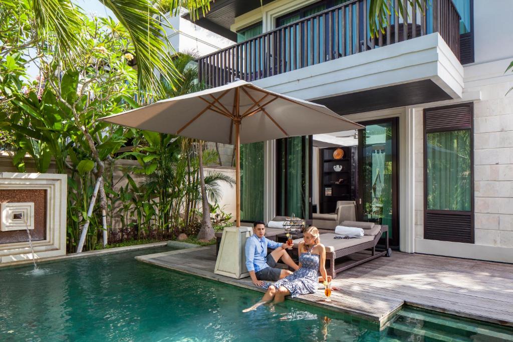 Сьюит (Семейный люкс с 2 спальнями — БЕСПЛАТНОЕ ПОВЫШЕНИЕ КАТЕГОРИИ до виллы с 2 спальнями и бассейном) курортного отеля The Sakala Resort Bali – All Suites, Нуса Дуа
