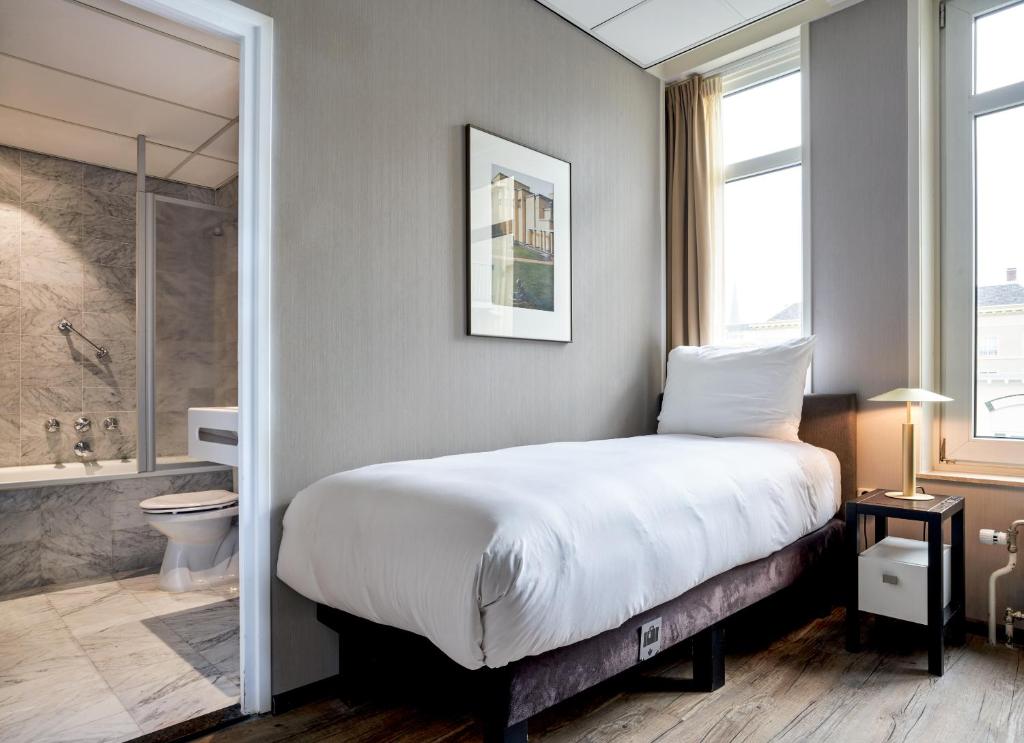 Одноместный (Comfort Single) отеля Parkhotel Den Haag, Гаага