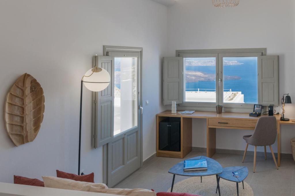 Сьюит (Полулюкс с видом на море), Symphony Suites Santorini