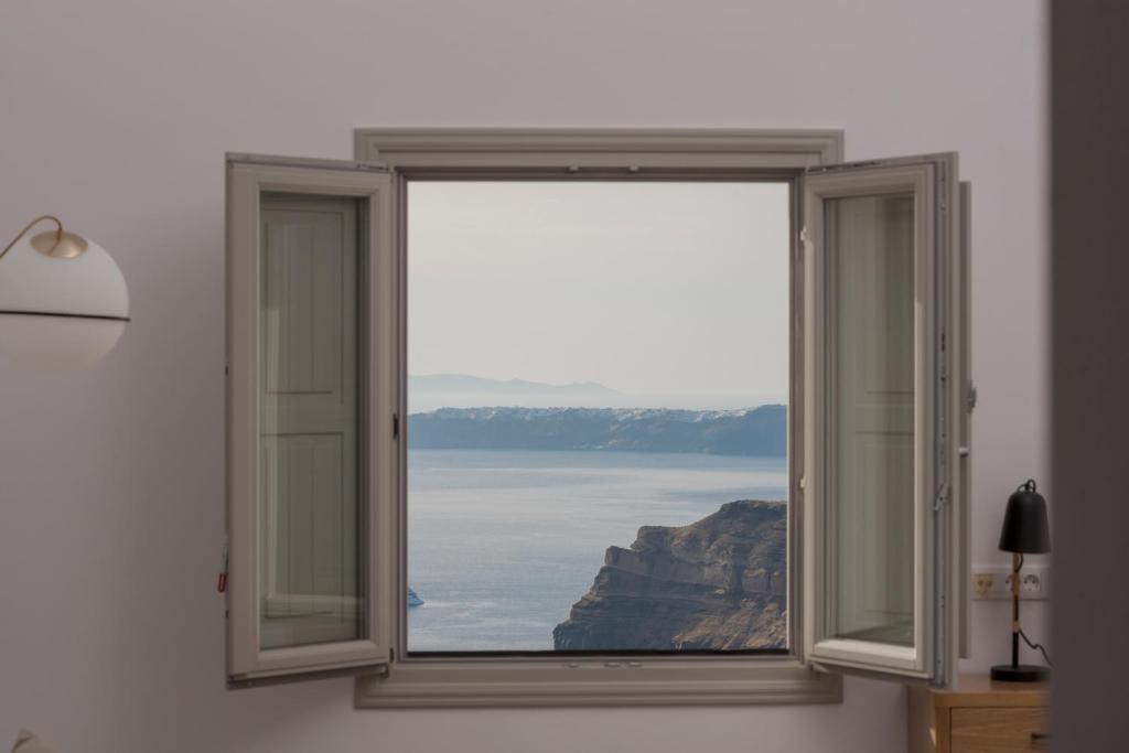 Сьюит (Полулюкс с видом на море), Symphony Suites Santorini