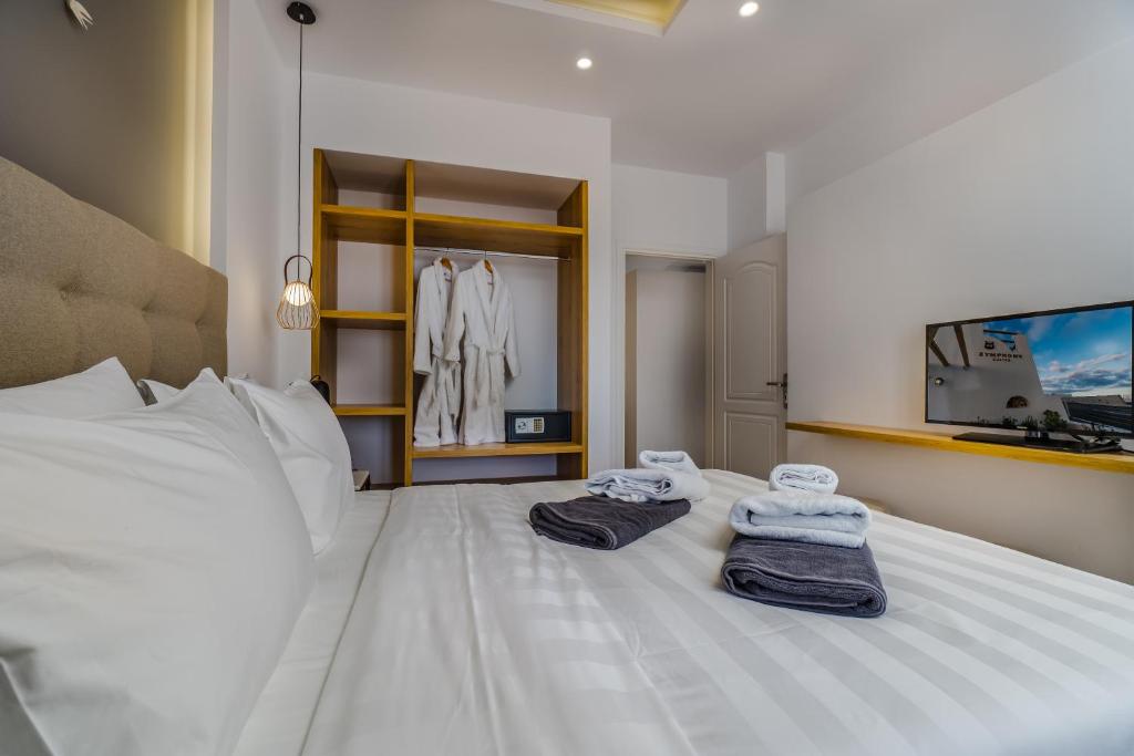 Сьюит (Суперлюкс с видом на море), Symphony Suites Santorini