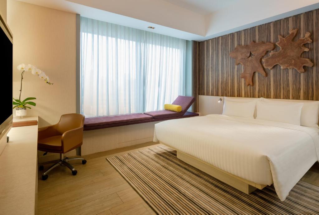 Двухместный (Двухместный номер Делюкс с 1 кроватью или 2 отдельными кроватями) отеля Oasia Hotel Novena, Singapore by Far East Hospitality, Сингапур (город)