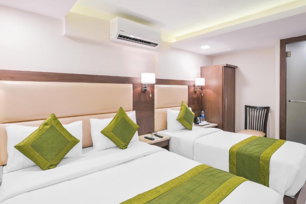 Двухместный ([Sanitized] Standard Double Room), FabHotel Oxford Powai