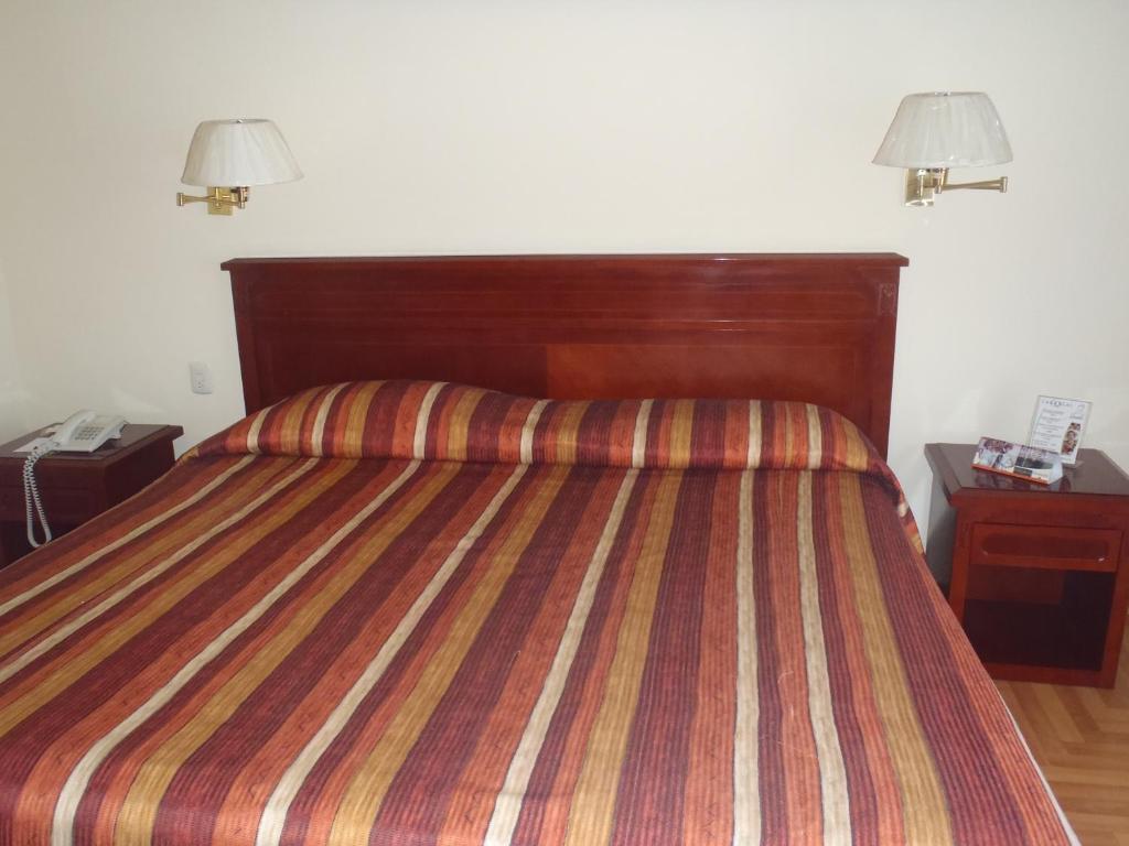Двухместный (Номер с кроватью размера «king-size») отеля Hotel Casa Real Tehuacan, Теуакан