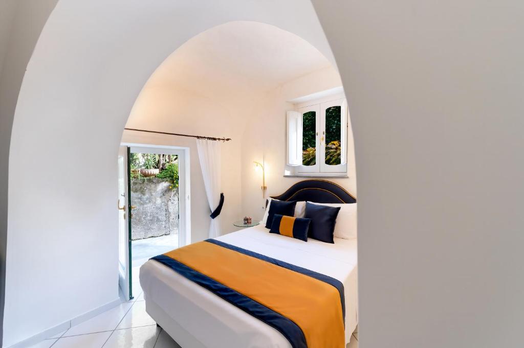Двухместный (Классический двухместный номер с 1 кроватью) отеля Amalfi Holiday Resort, Амальфи