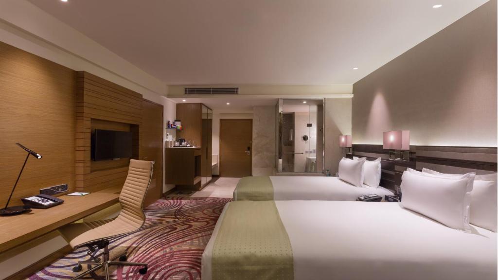 Двухместный (Superior Twin Room(15% Discount on F&B,Spa Services and Laundry)), Holiday Inn Jaipur City Centre