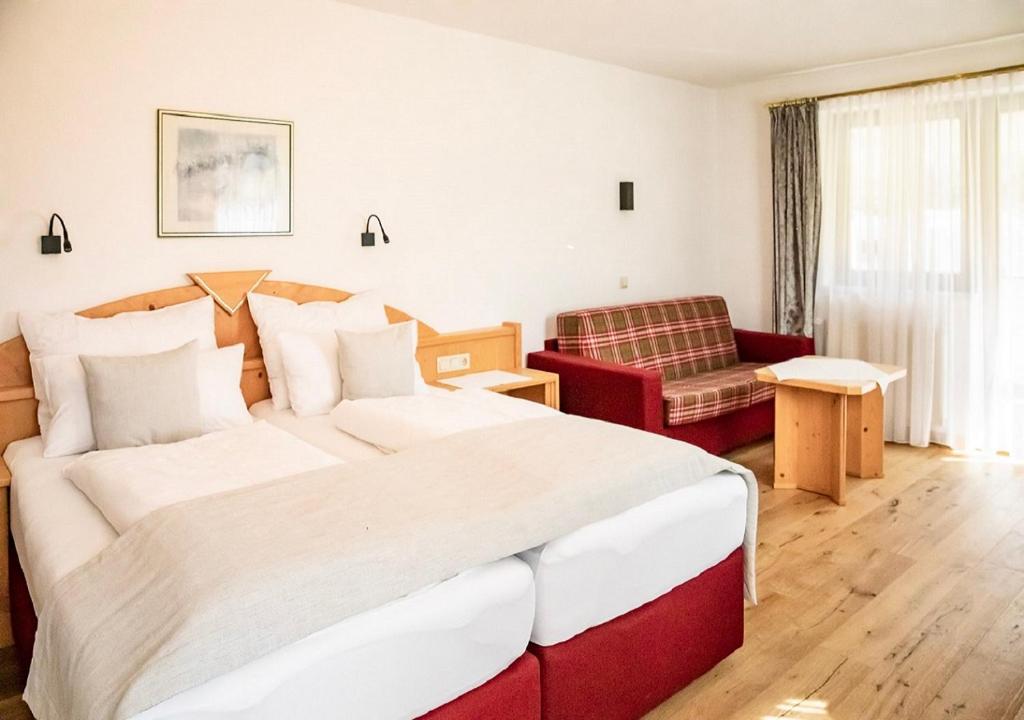 Двухместный (Улучшенный двухместный номер с 1 кроватью) апарт-отеля Alpenresidenz Viktoria, Нойштифт