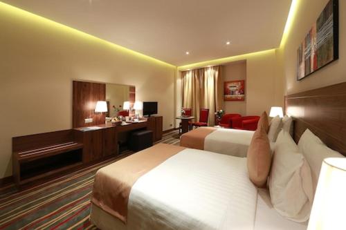 Двухместный (Двухместный номер Делюкс с 1 кроватью) отеля Al Khaleej Palace Deira Hotel, Дубай